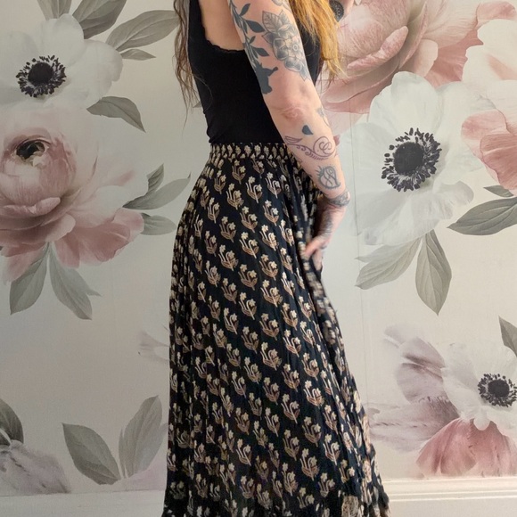 Spell & the Gypsy Bohemian Royale hi/low black + tan skirt size small - Picture 5 of 15